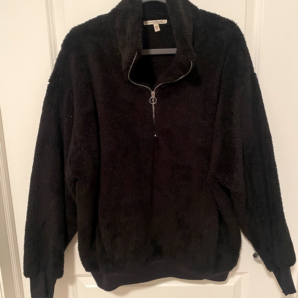Fuzzy quarter zip